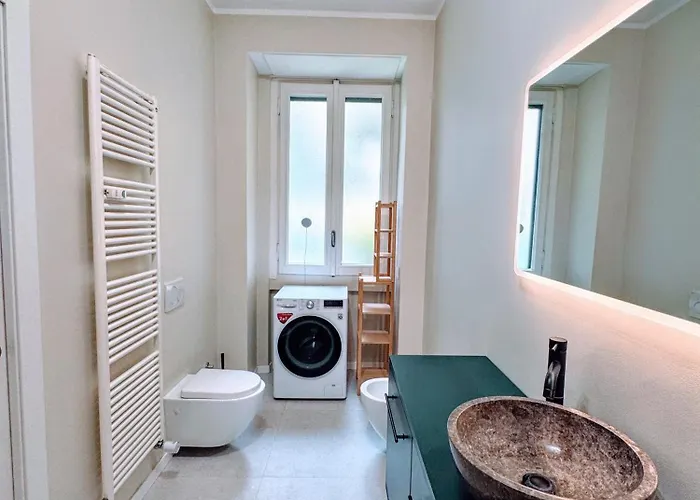 Apartment Design With Garden Close To Station *