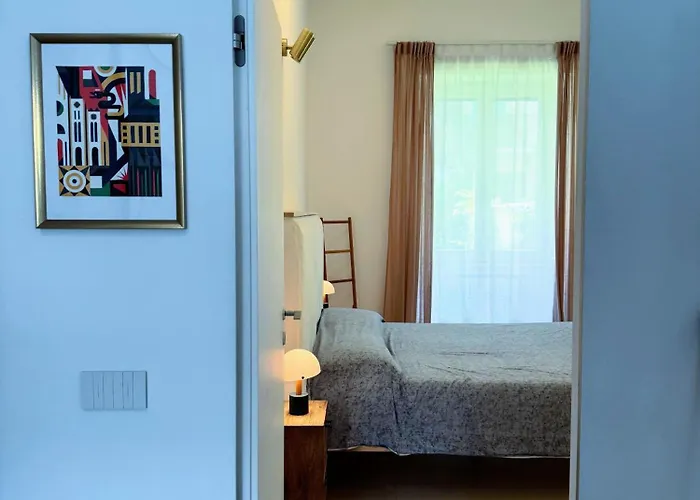 Design With Garden Close To Station Apartment Mailand